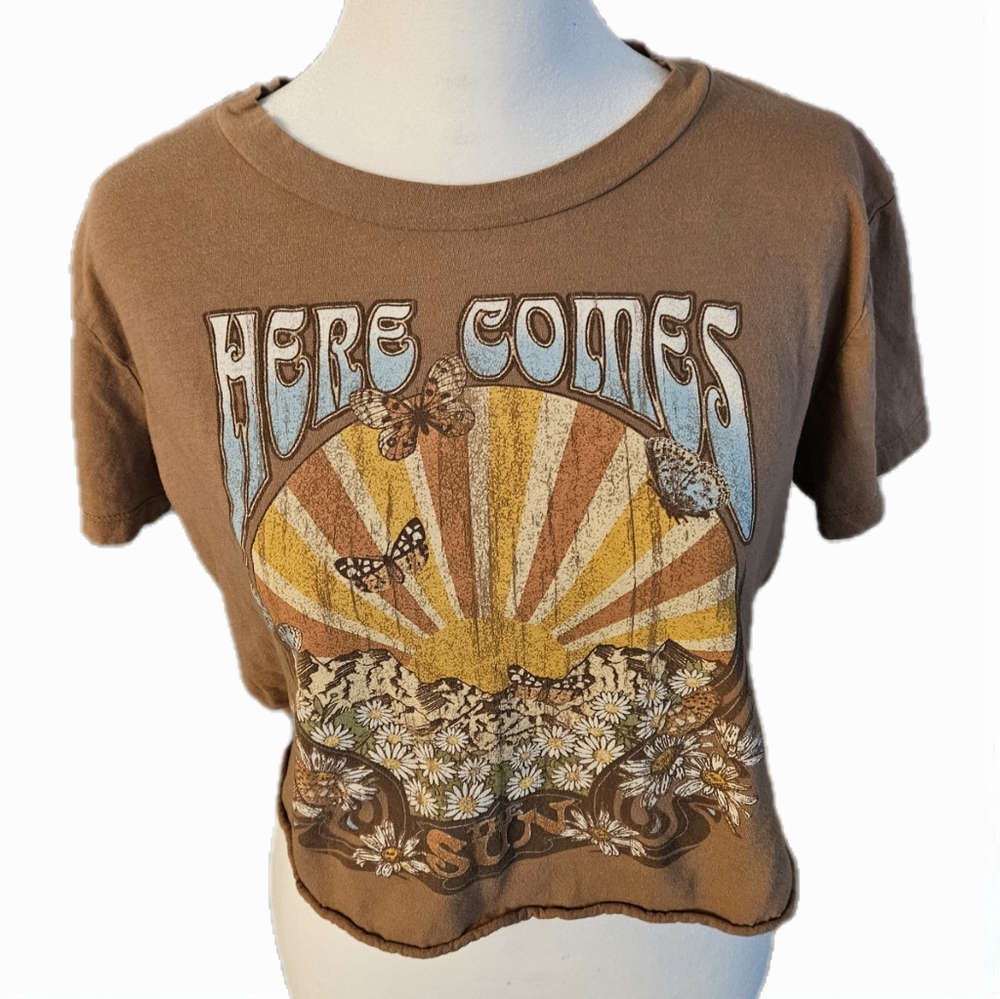 THE BEATLES♀️Cropped Top Tee - Picture 9 of 9